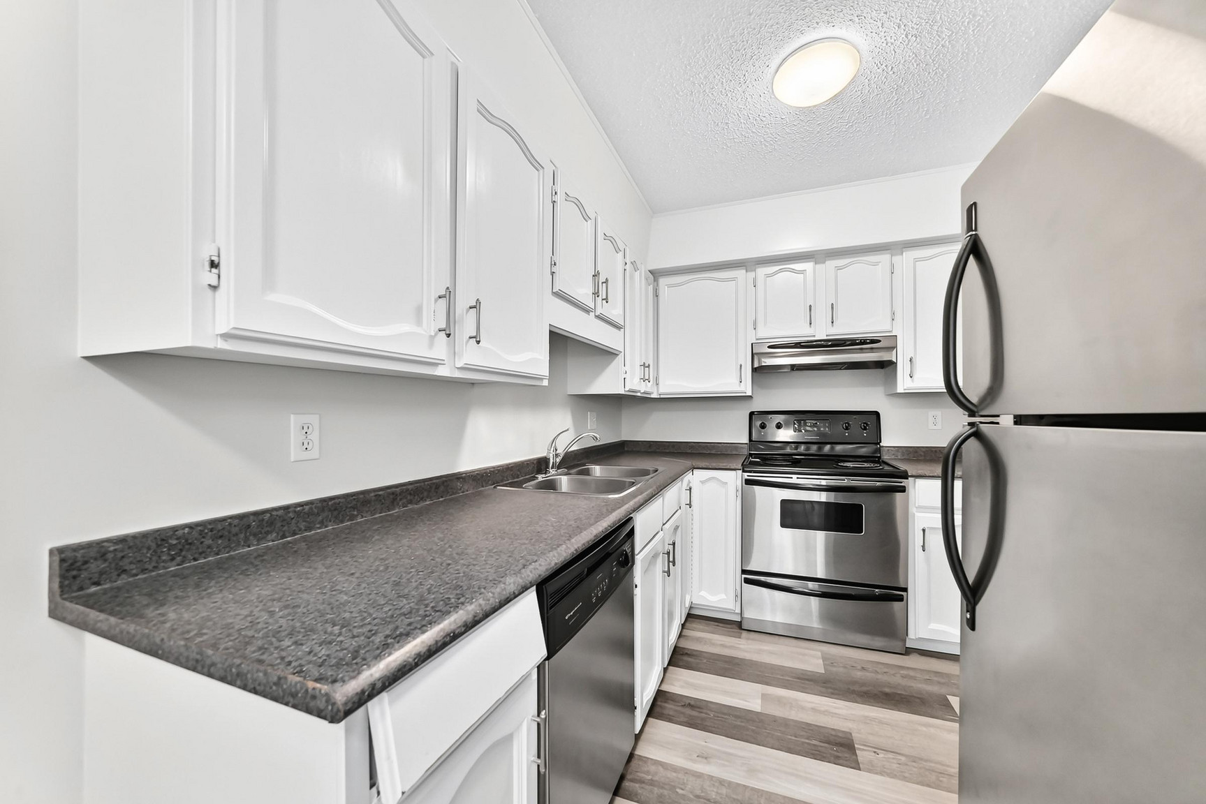 10650 158 Ave - Photo 94