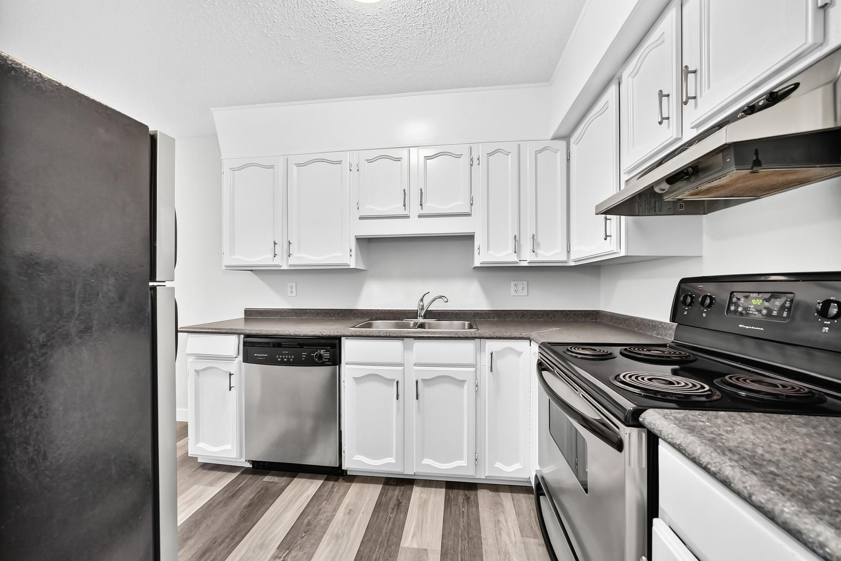 10650 158 Ave - Photo 90