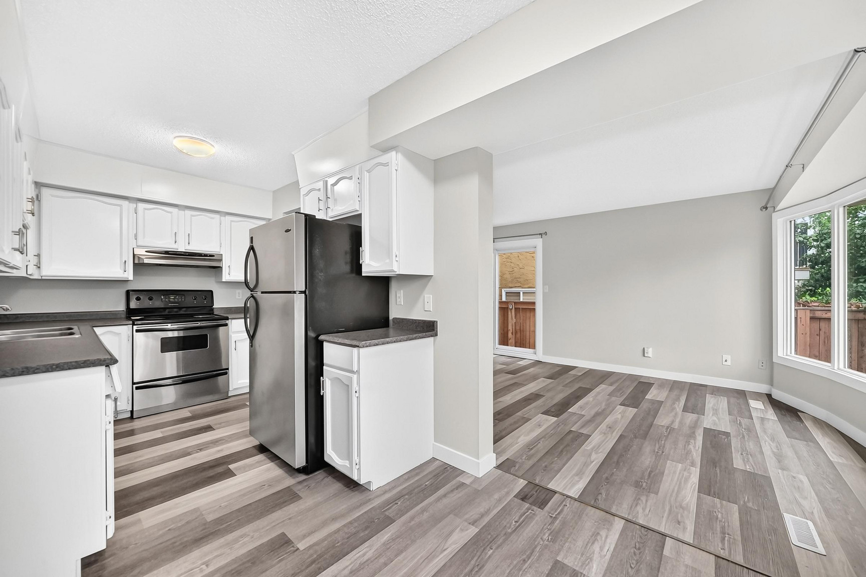 10650 158 Ave - Photo 84