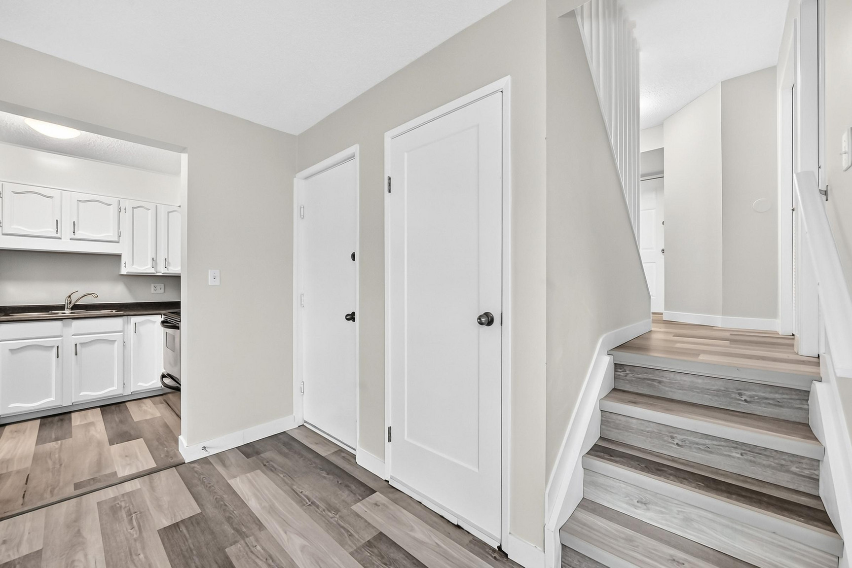 10650 158 Ave - Photo 70
