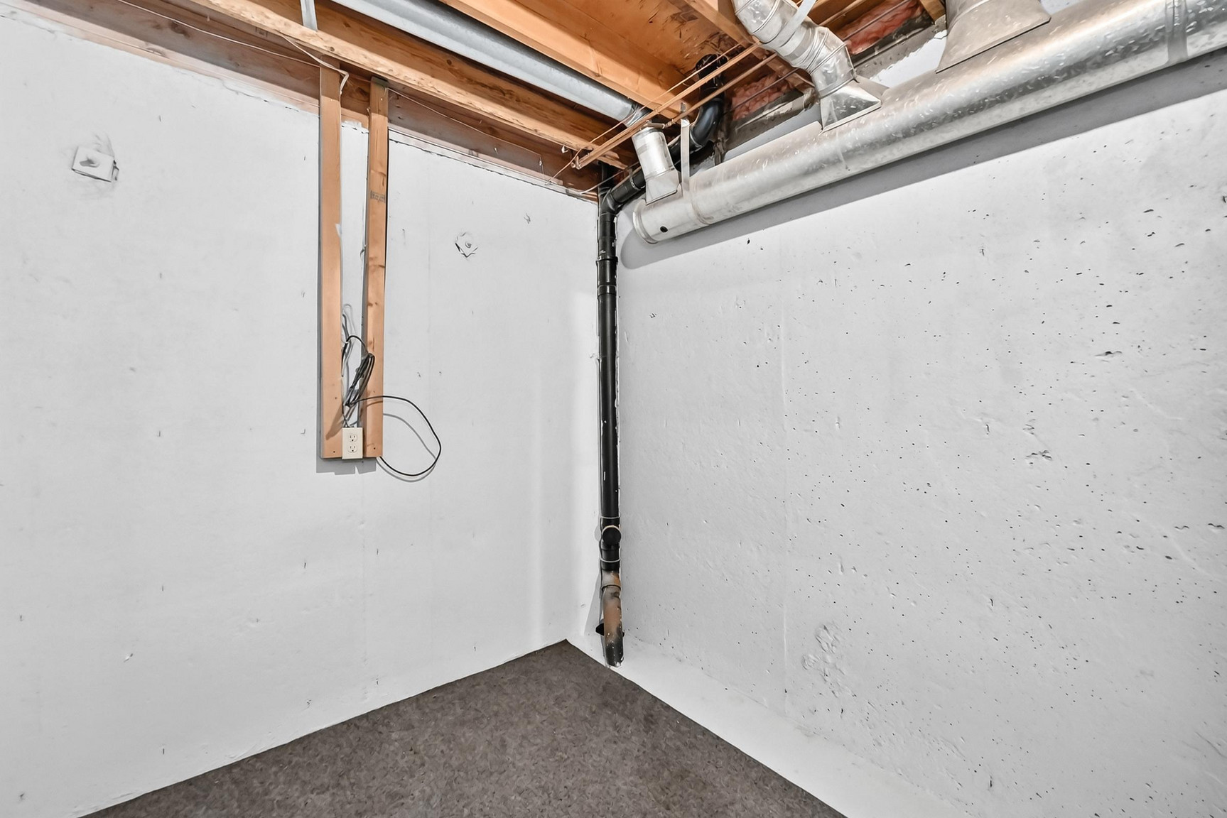 10650 158 Ave - Photo 32