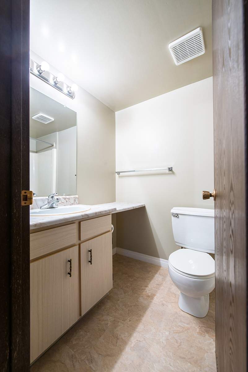 Lorinda Court - Photo 27
