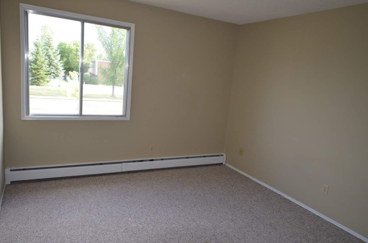 Maple Leaf Court - Photo 19