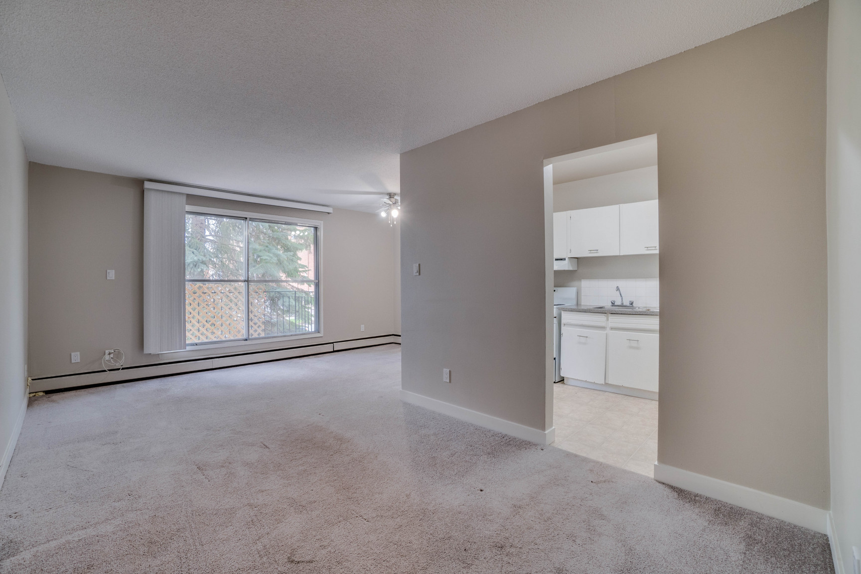 Lorinda Court - Photo 3