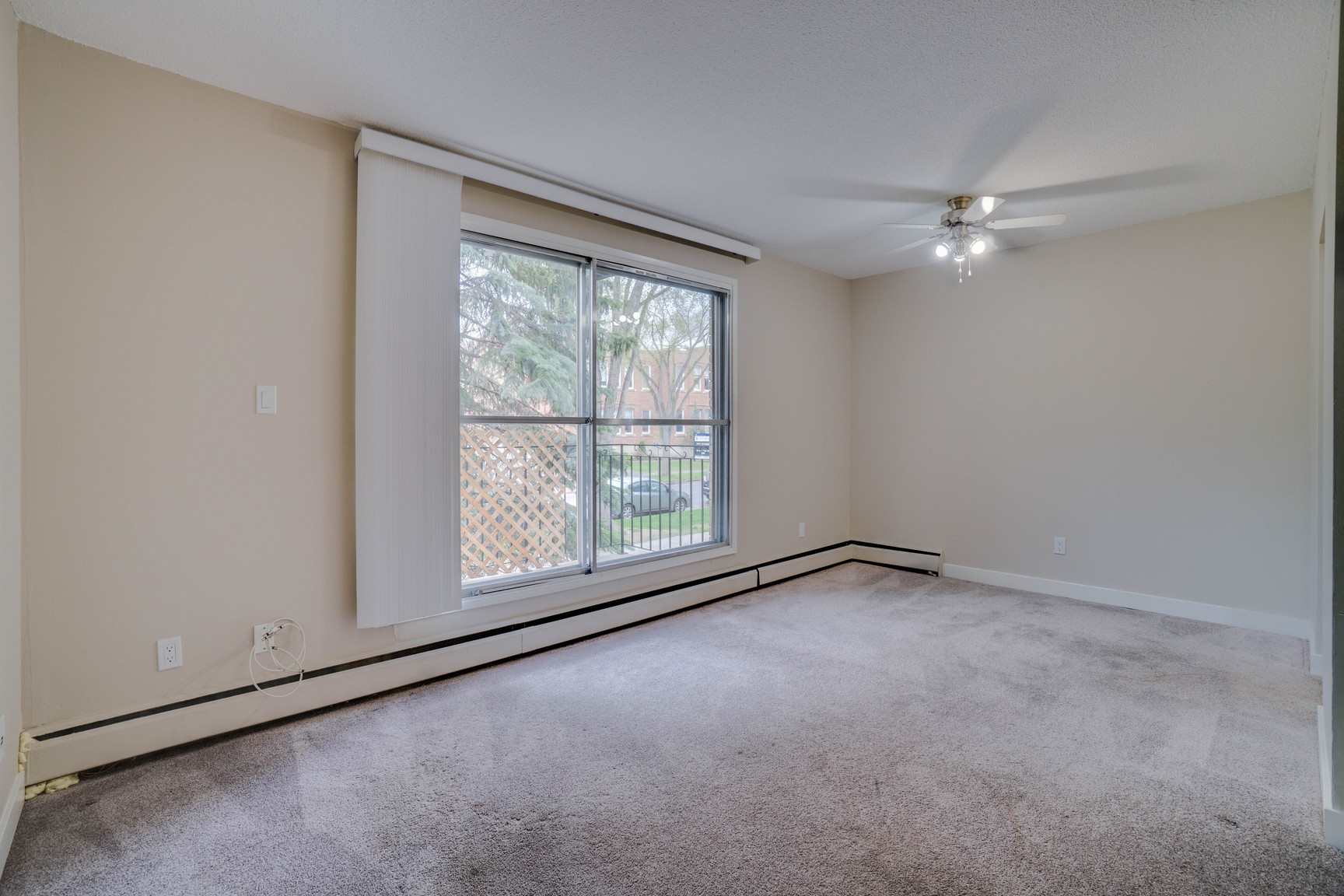 Lorinda Court - Photo 4