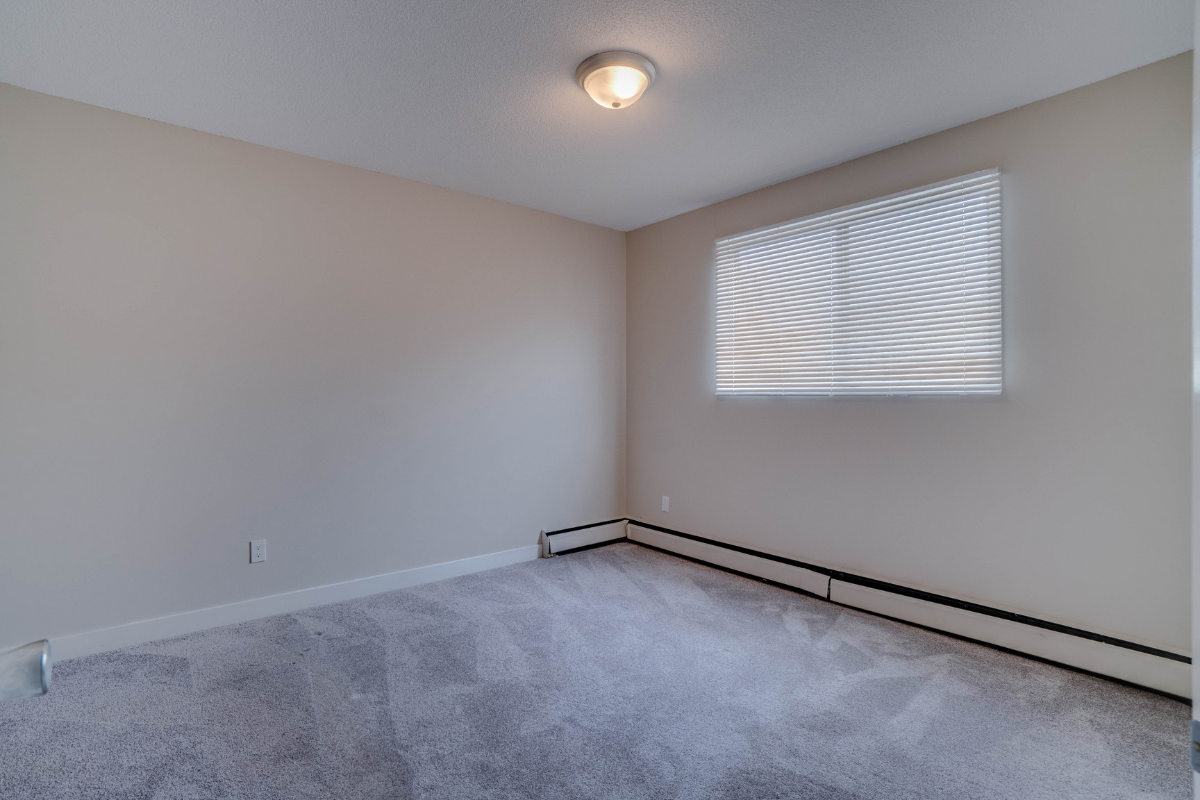 Lorinda Court - Photo 7
