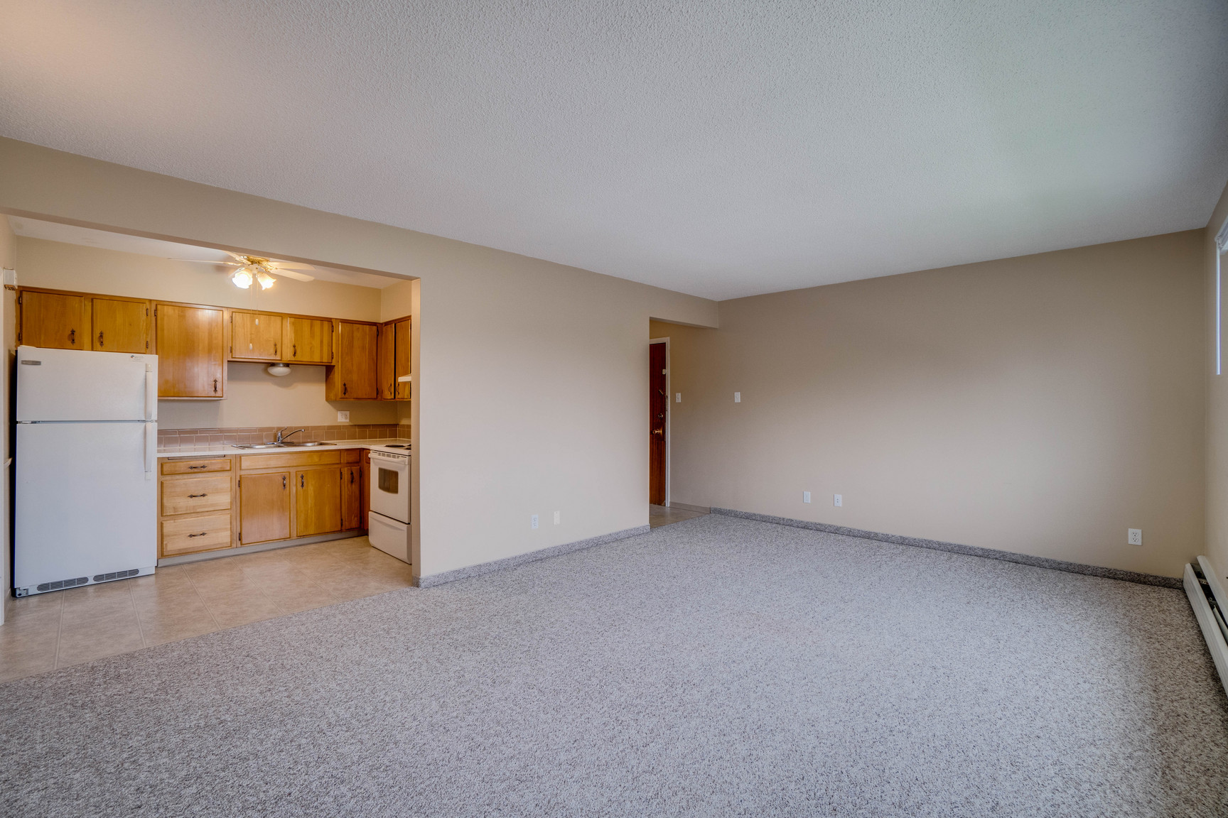 Villa Grande Apartments - Photo 6