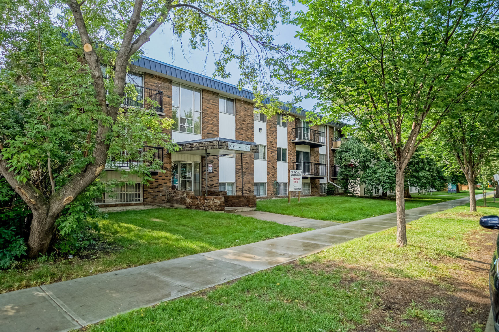 Chrysalis Apartments - Up to 2-Months Free! - Photo 22