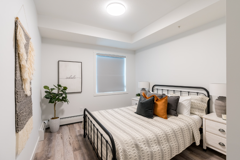 The Barracks Apartments - Photo 7