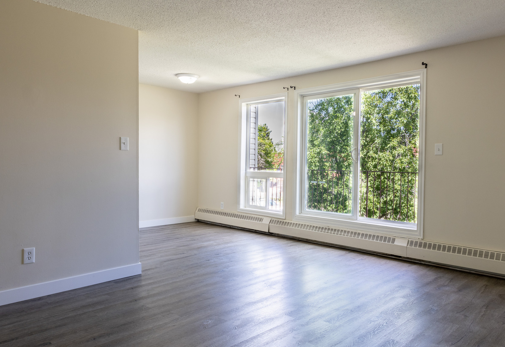 Millcrest Apartments - Photo 2