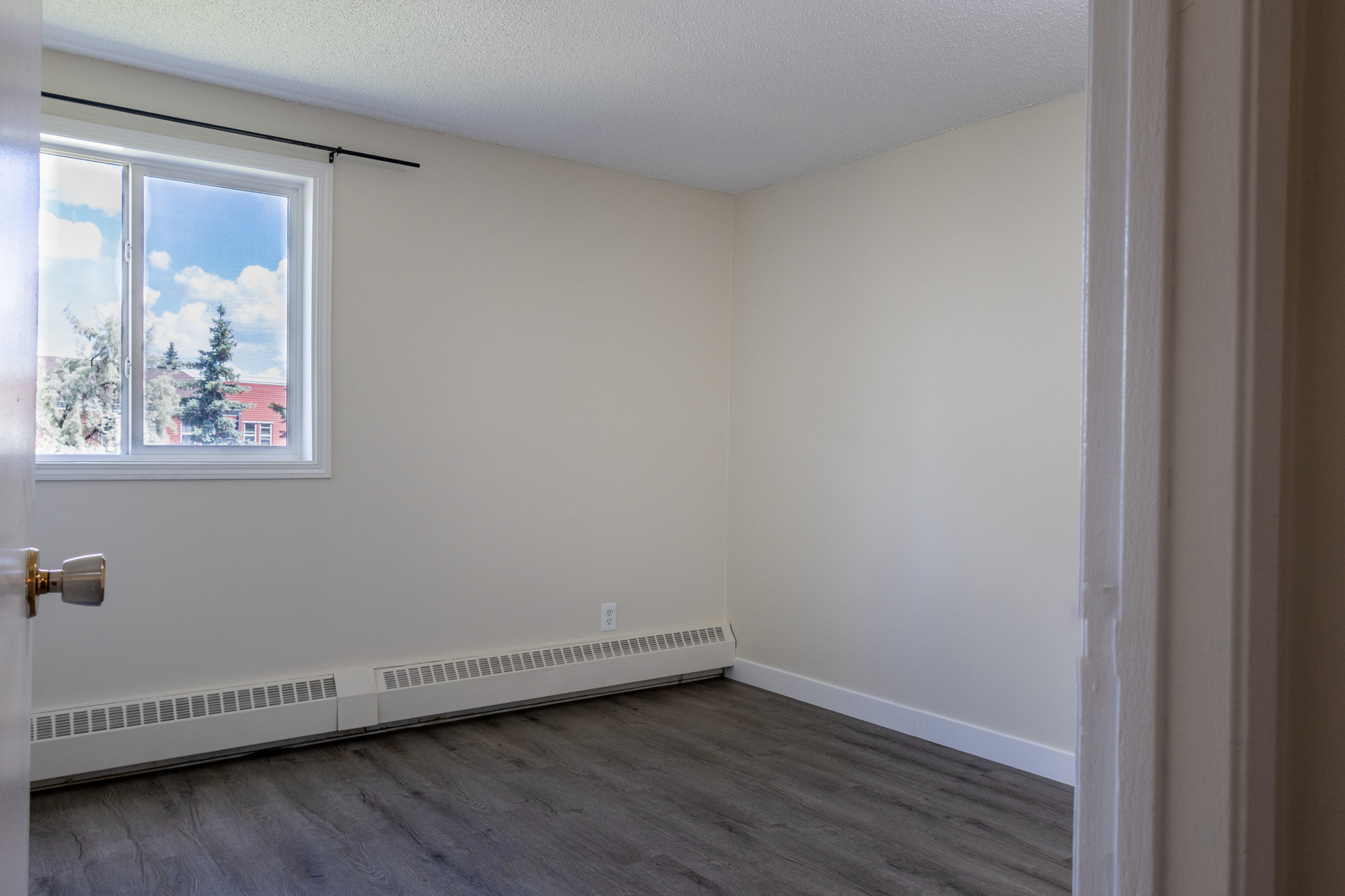 Millcrest Apartments - Photo 8