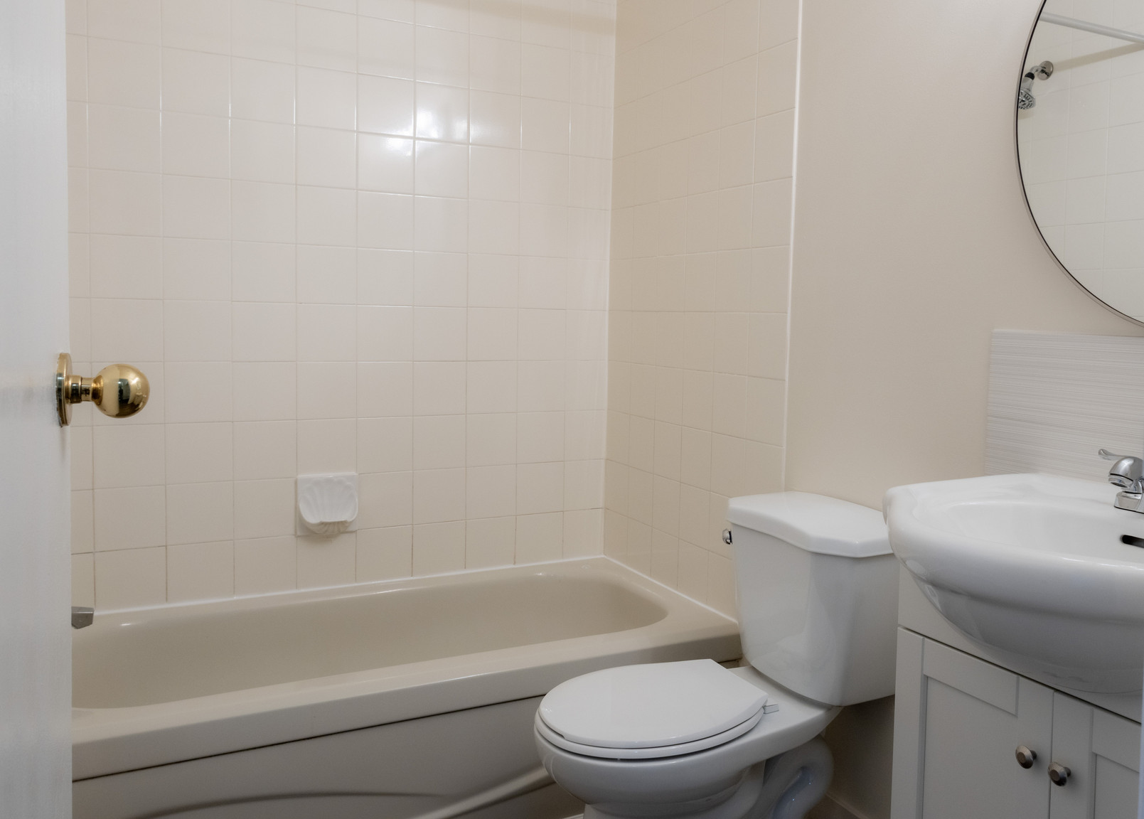Millcrest Apartments - Photo 10