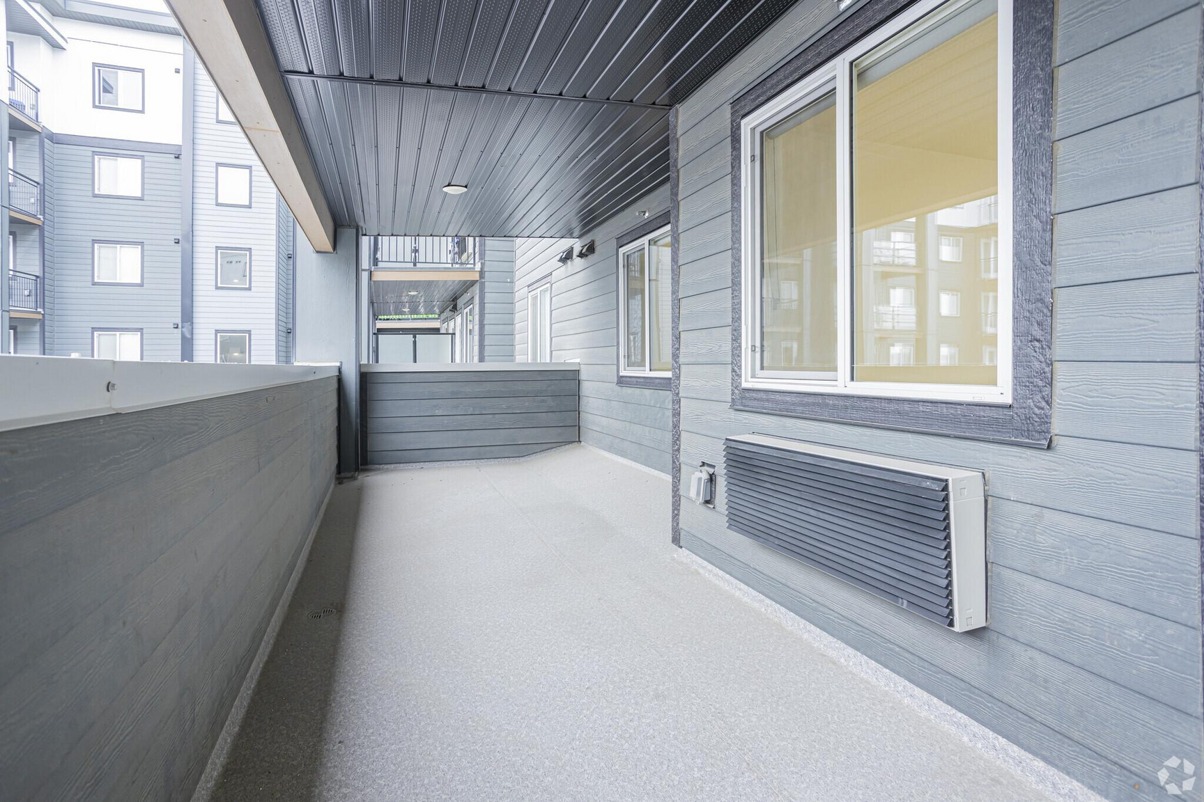 Skyview Apartments - Photo 19