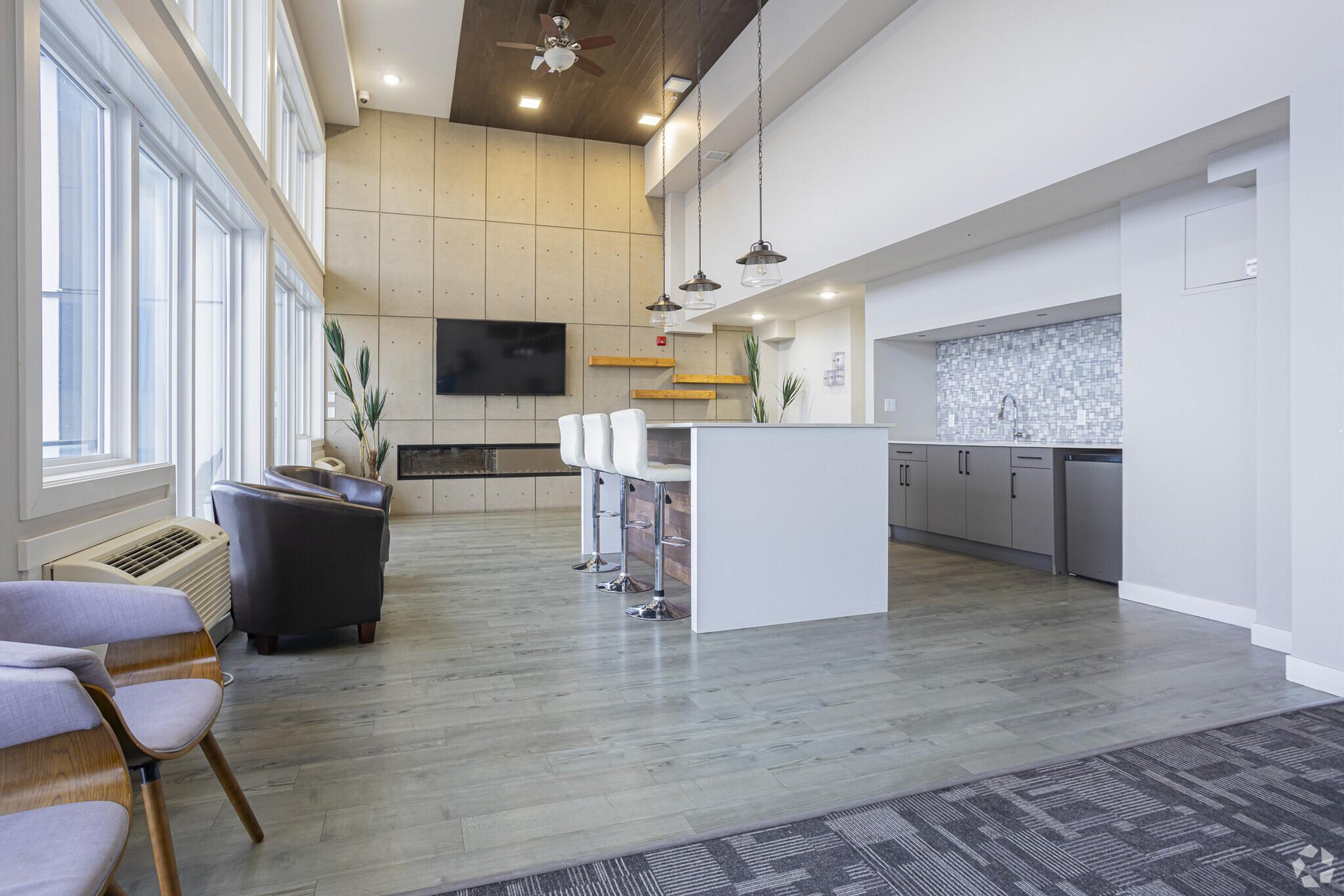 Skyview Apartments - Photo 33