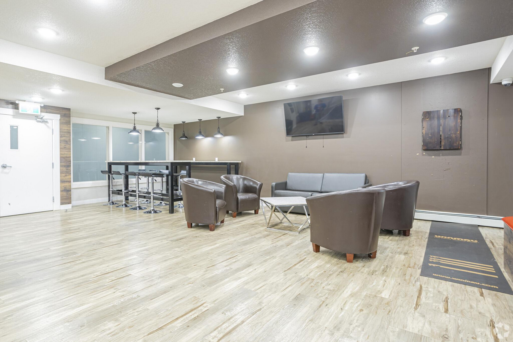 Skyview Apartments - Photo 41