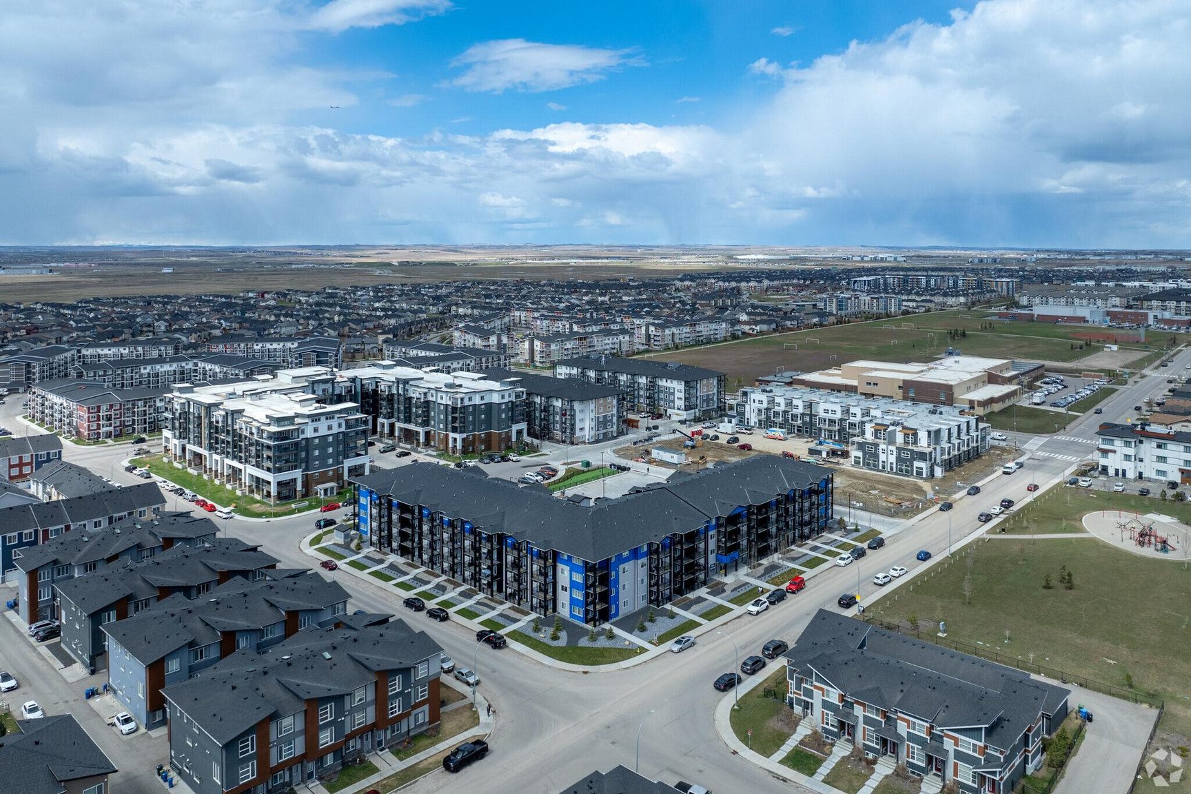Skyview Apartments - Photo 42