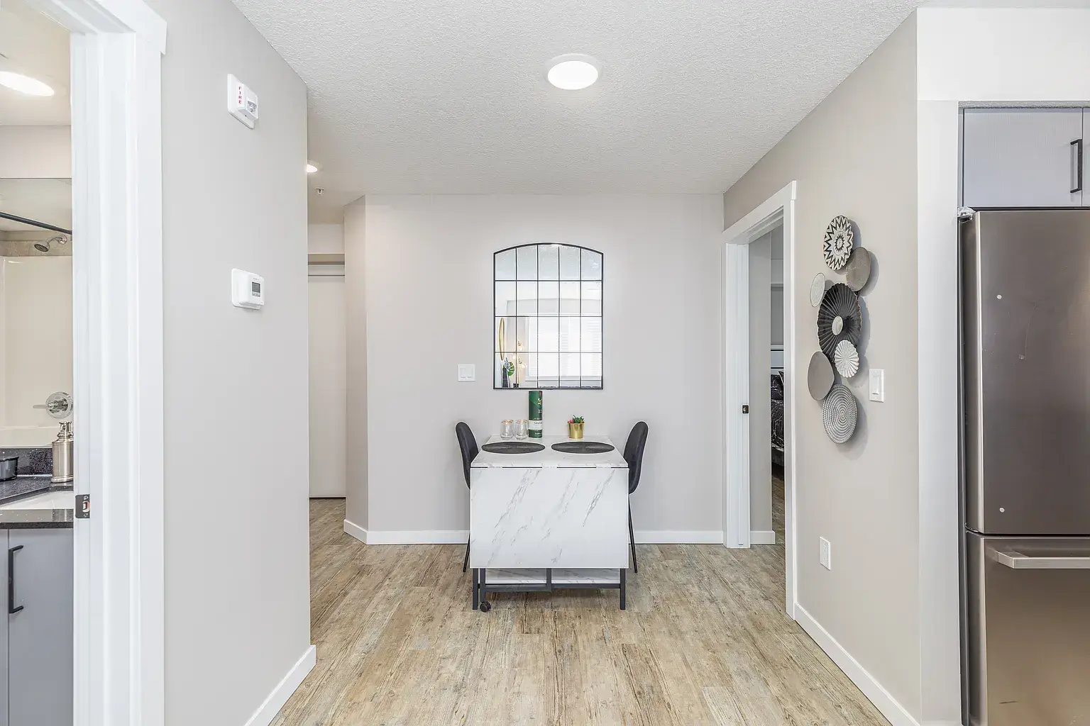 Skyview Apartments - Photo 20