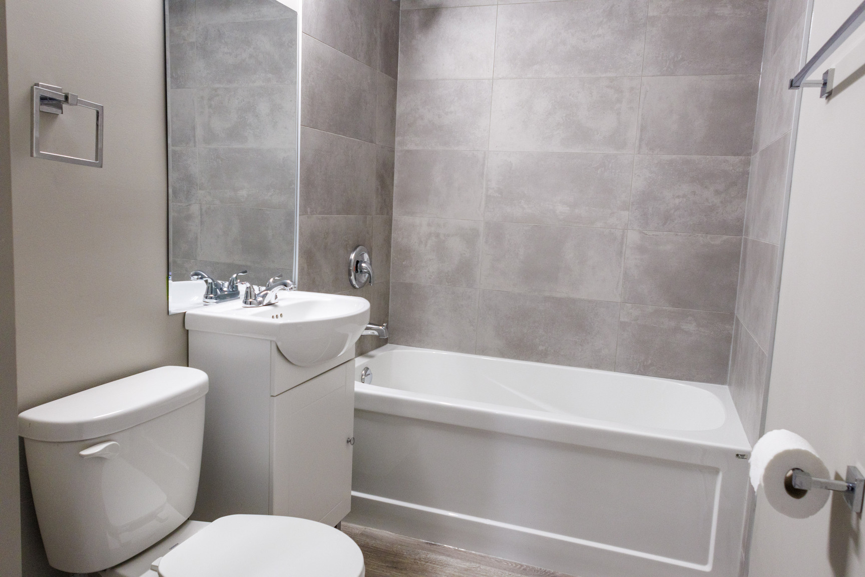 Tuscany Villa Apartments Downtown Edmonton - Photo 5