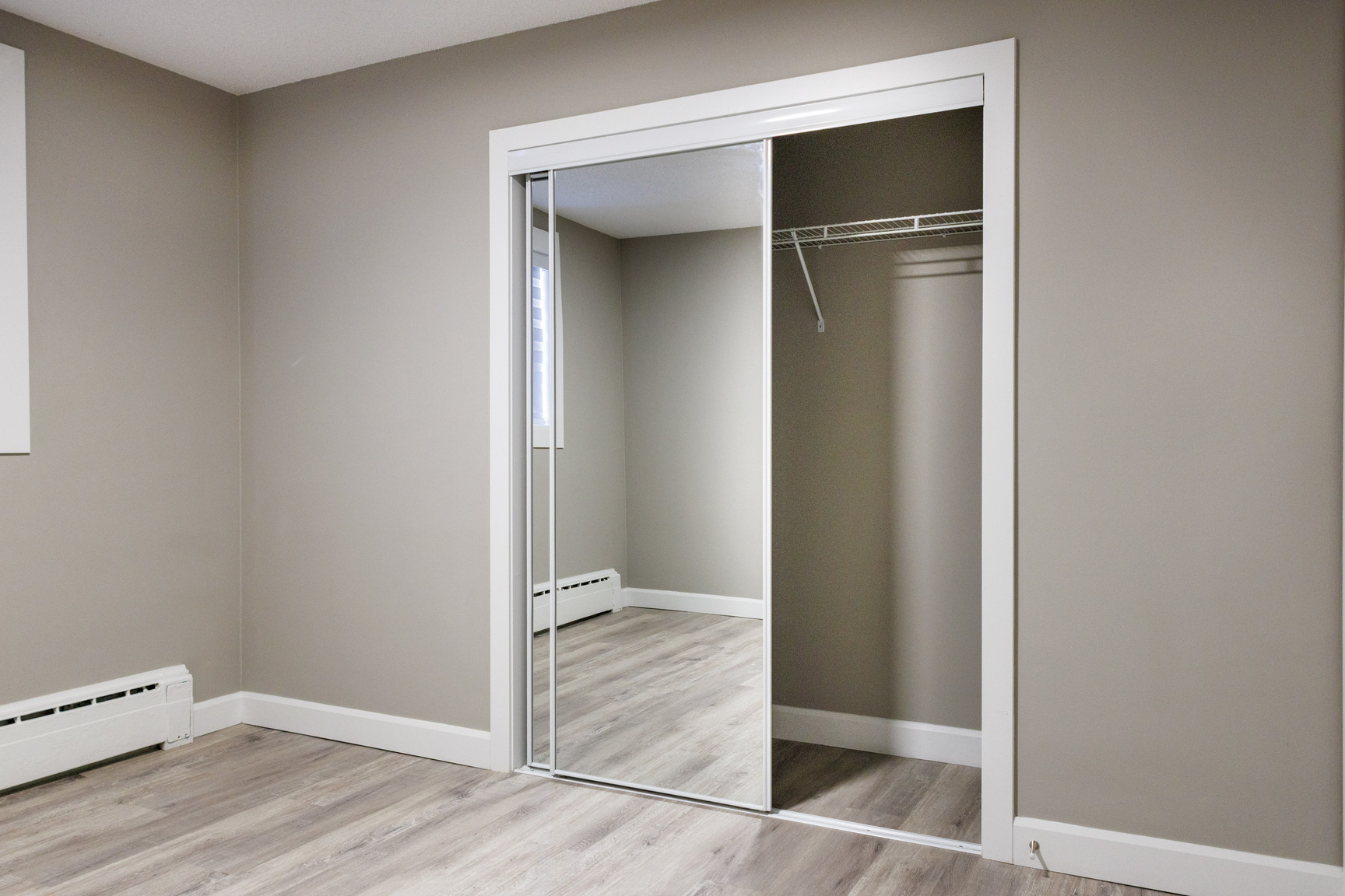 Tuscany Villa Apartments Downtown Edmonton - Photo 26