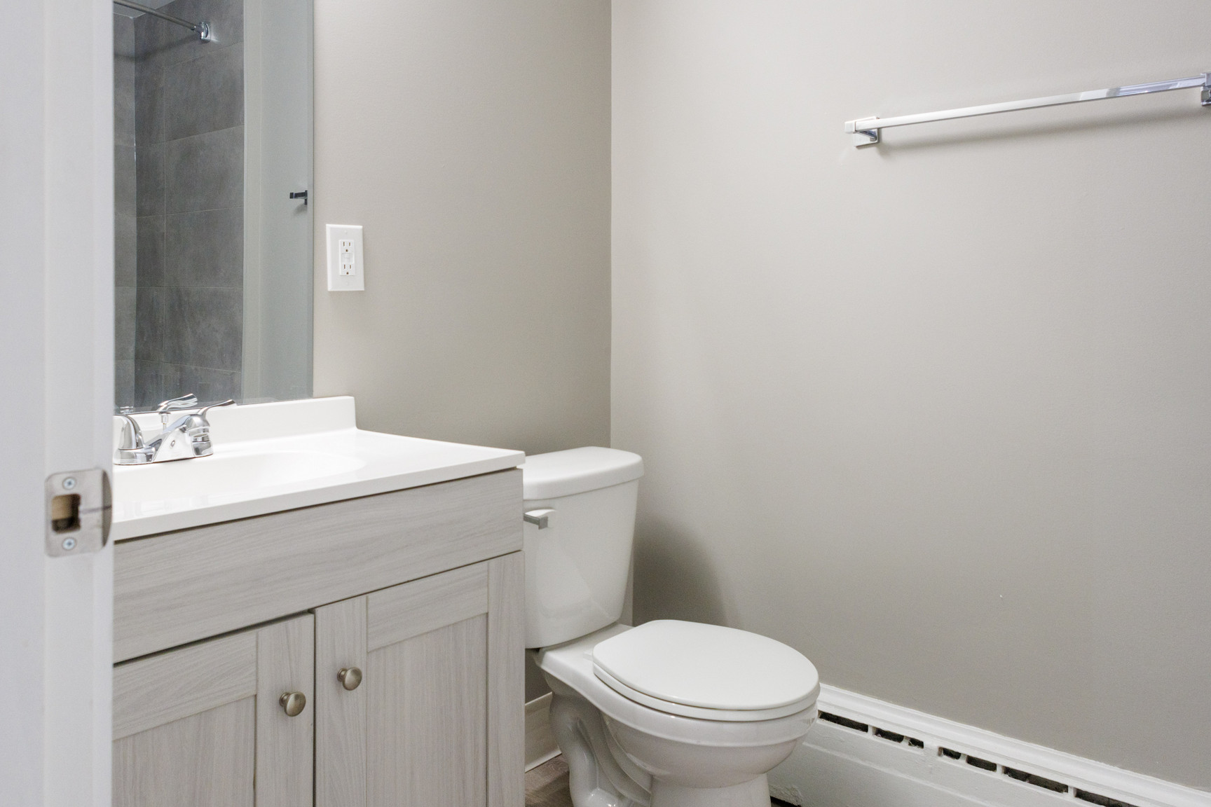 Tuscany Villa Apartments Downtown Edmonton - Photo 27