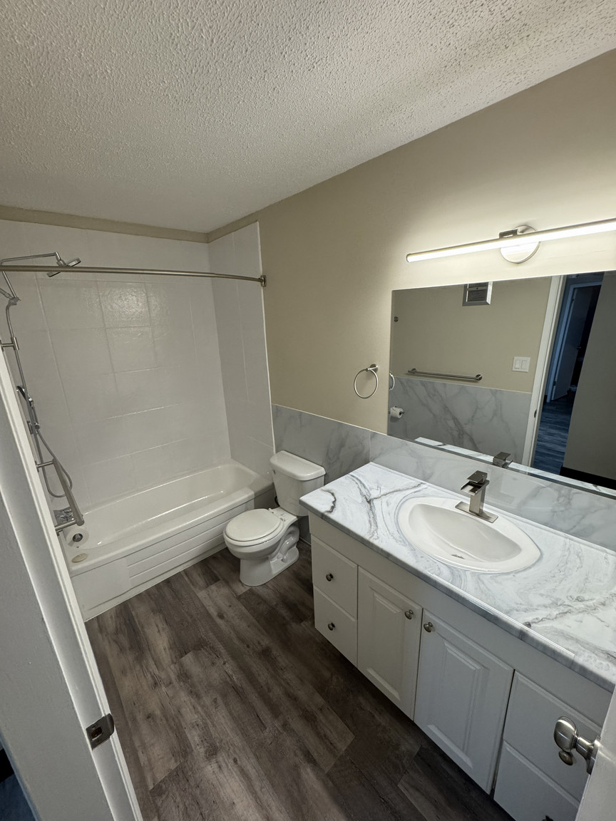 Chrysalis Apartments - Up to 2-Months Free! - Photo 11