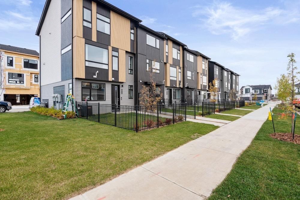 Linden Park at Erin Ridge