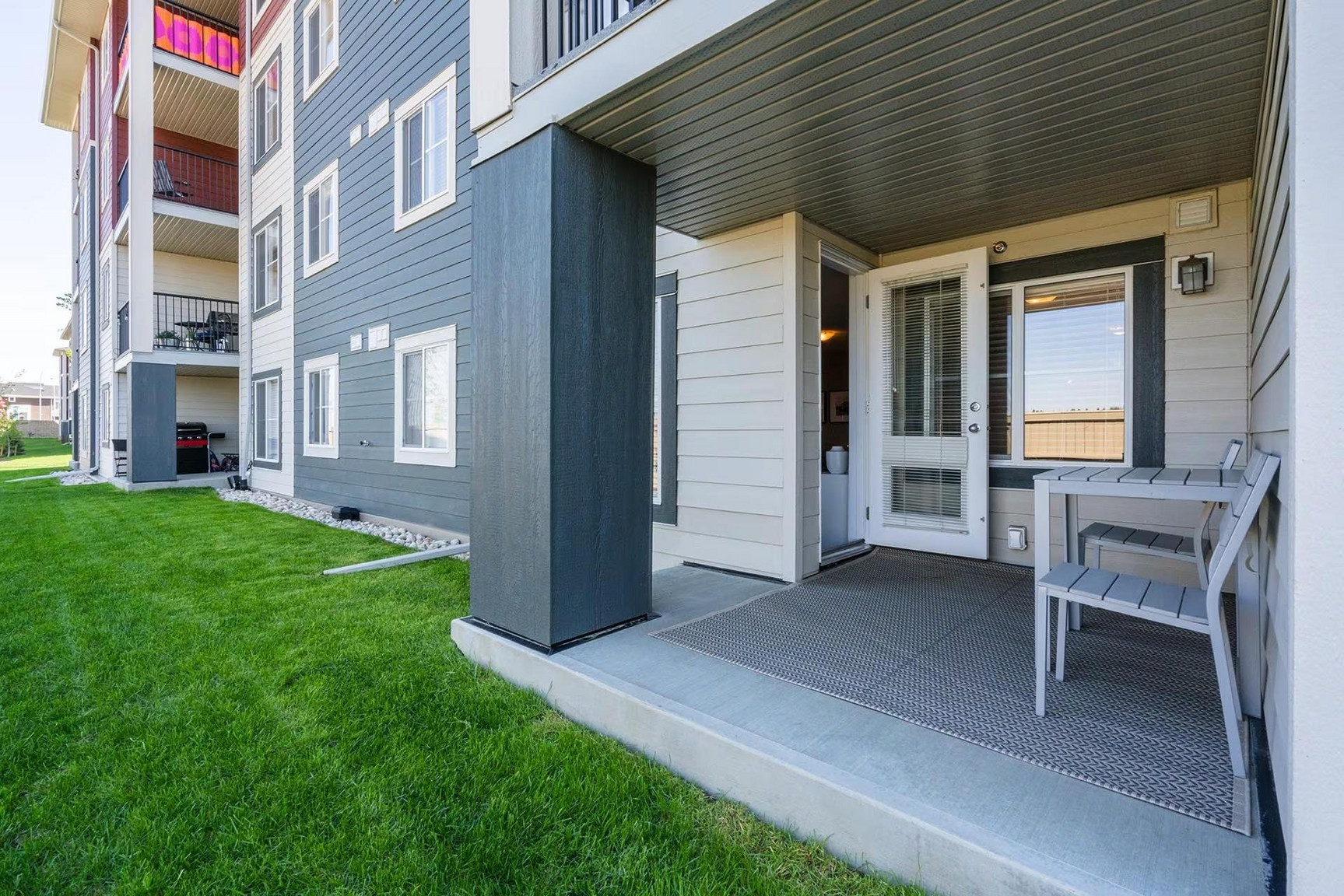 Edge Living - Photo 10