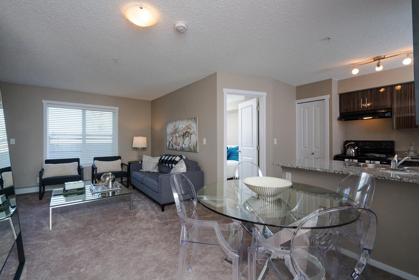 Edge Living - Photo 4