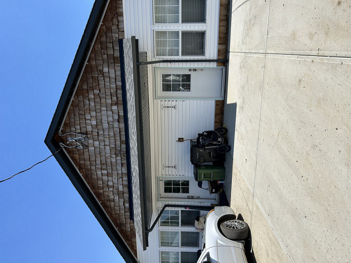Private 1 Bedroom Garden Suite with Parking, Loft Storage & In-Suite Laundry – Available NOW!!! | SF240