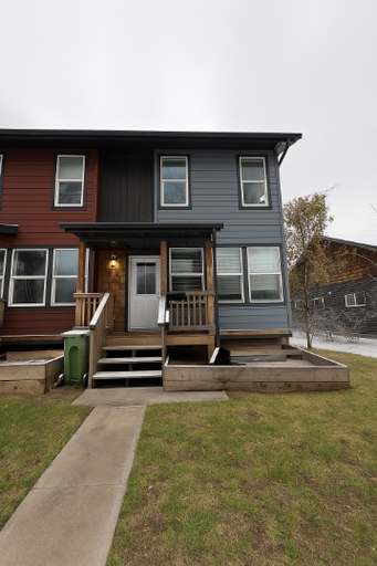 1 Month Free Rent!- Spacious 6 Bedroom, 4 Bathroom Full House – Family Home! | SF203