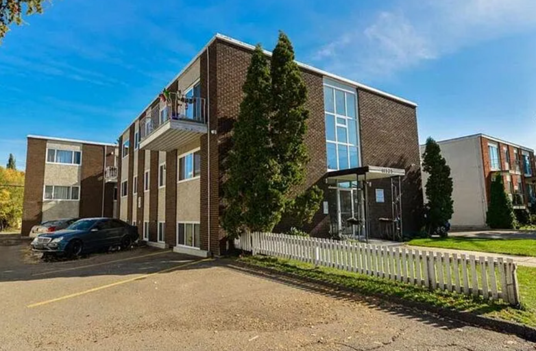 House Acadian - Up to two months free!