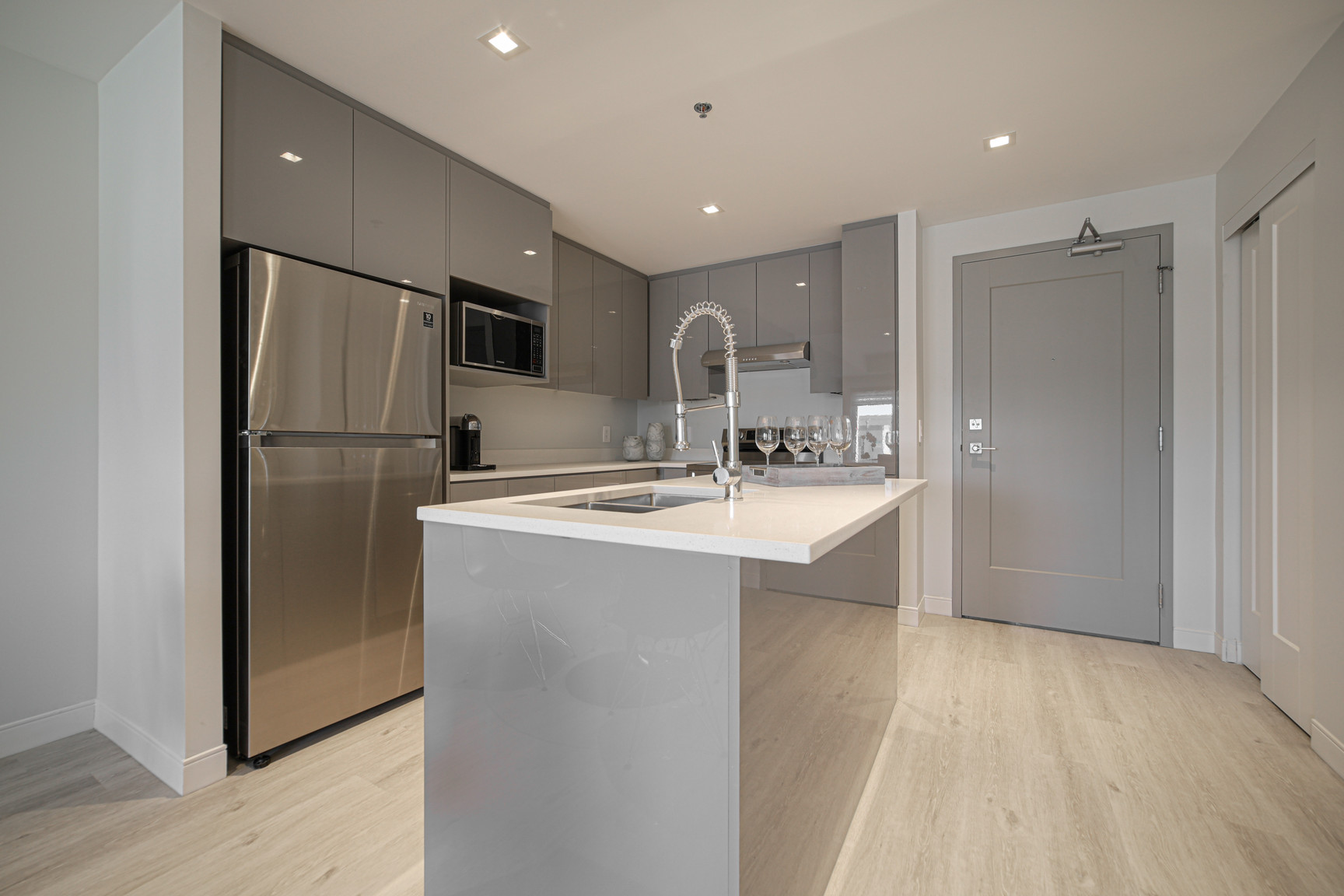 Sachi Apartments - Photo 9