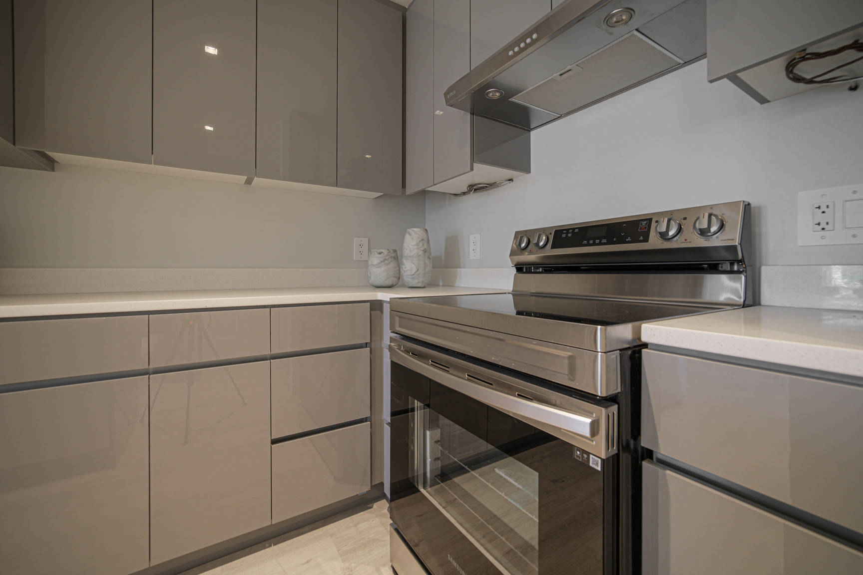 Sachi Apartments - Photo 18
