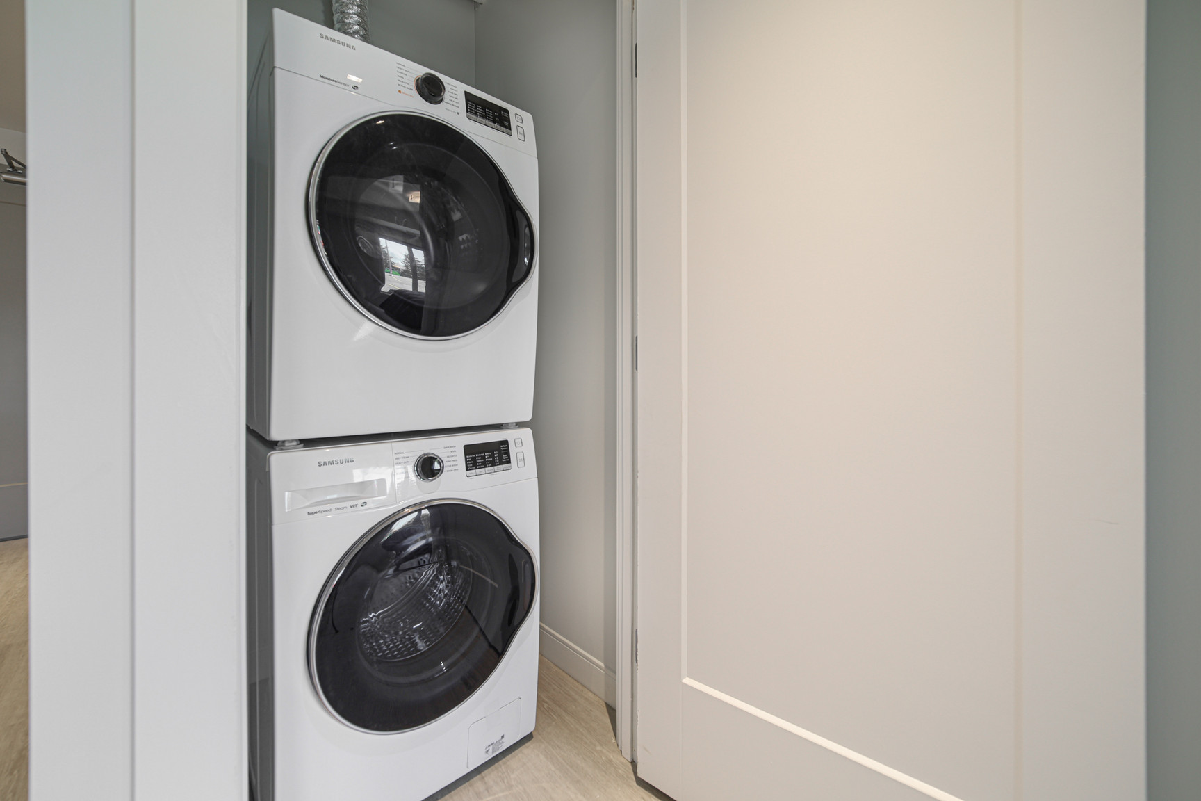 Sachi Apartments - Photo 27