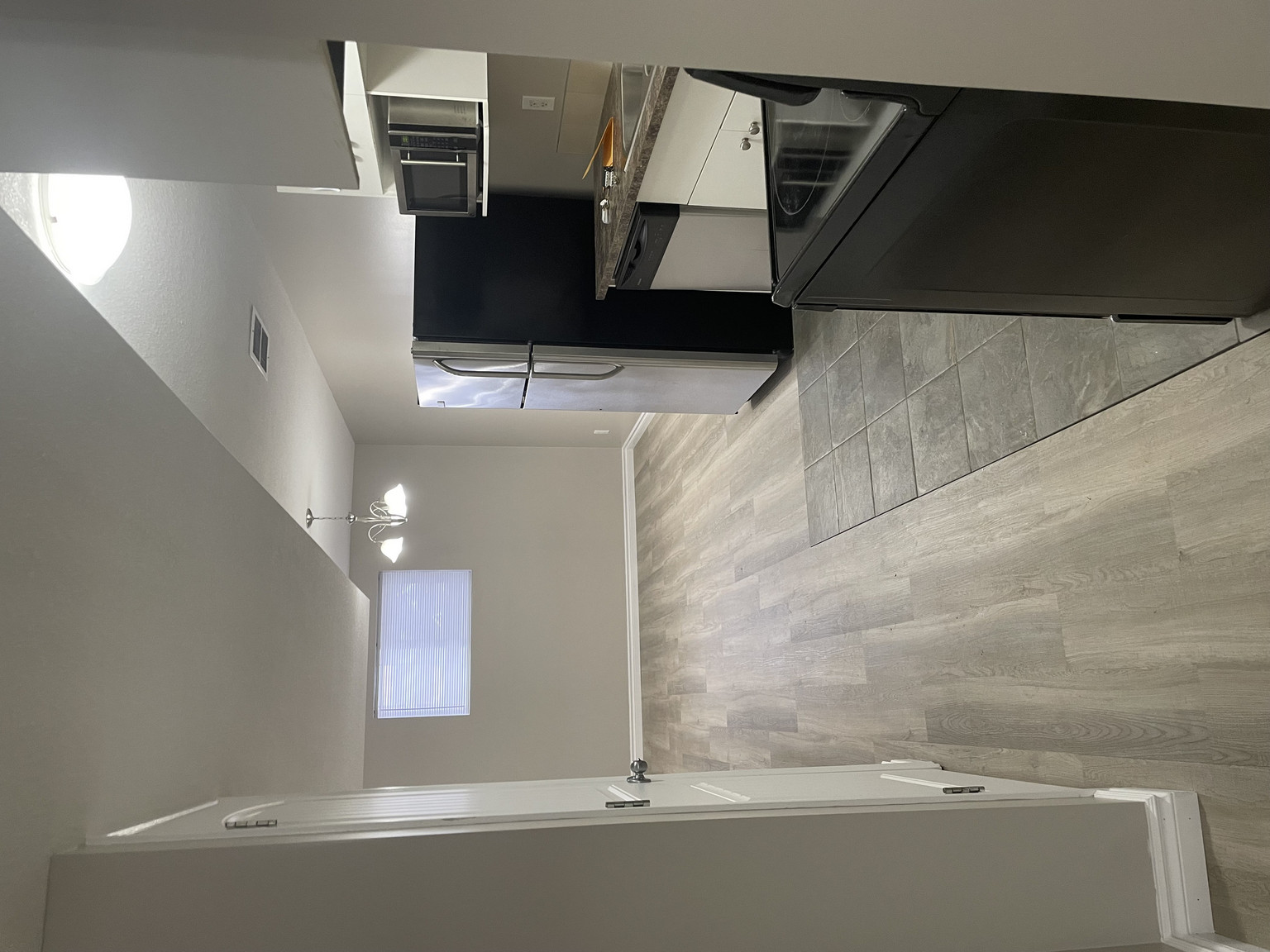 Inglewood Duplex  - Photo 17