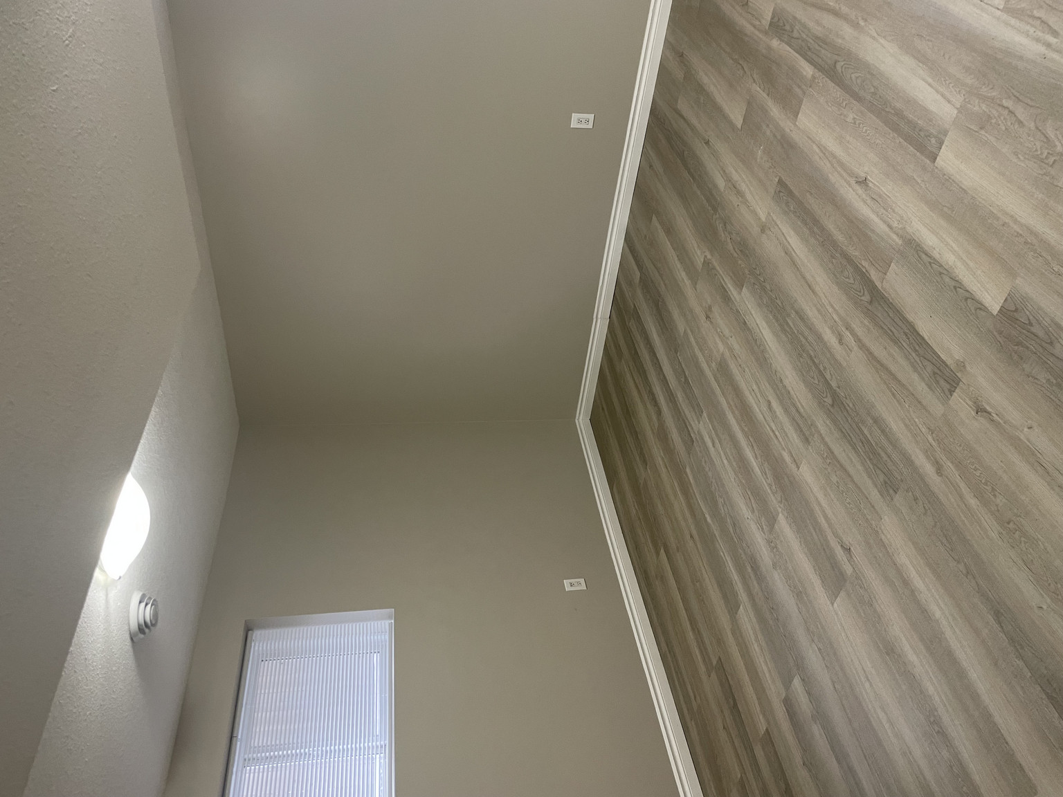 Inglewood Duplex  - Photo 11
