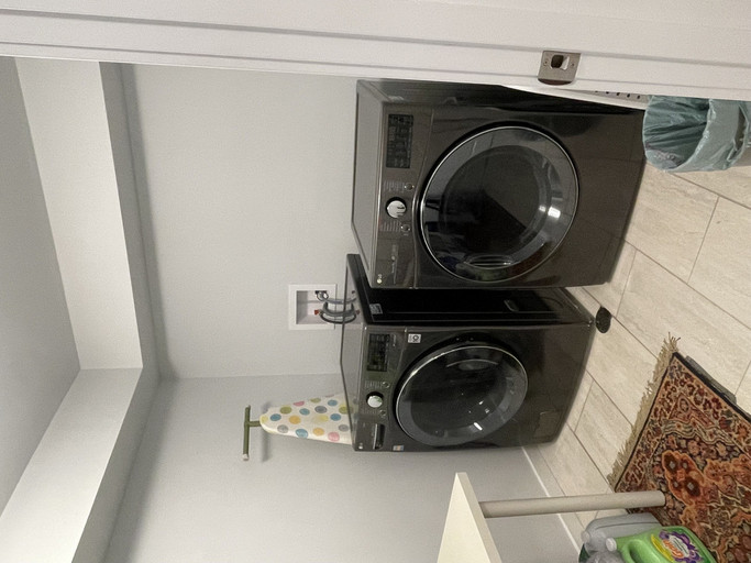 St Albert MODERN  basement suite 