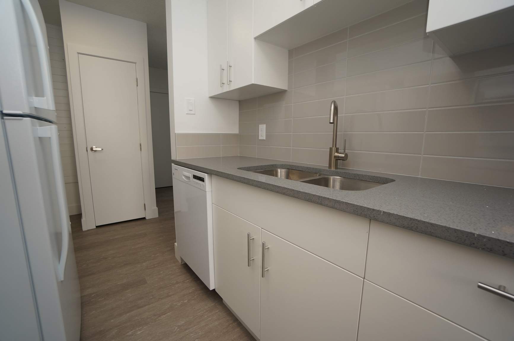 Rosario Apartments - Photo 15