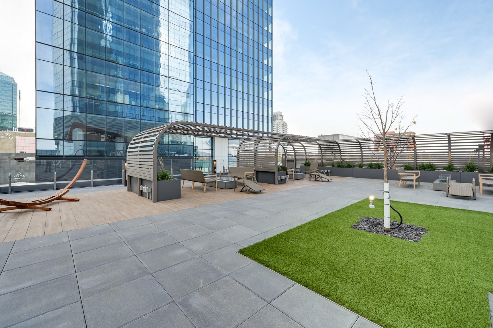 Legends Private Residences - Photo 94