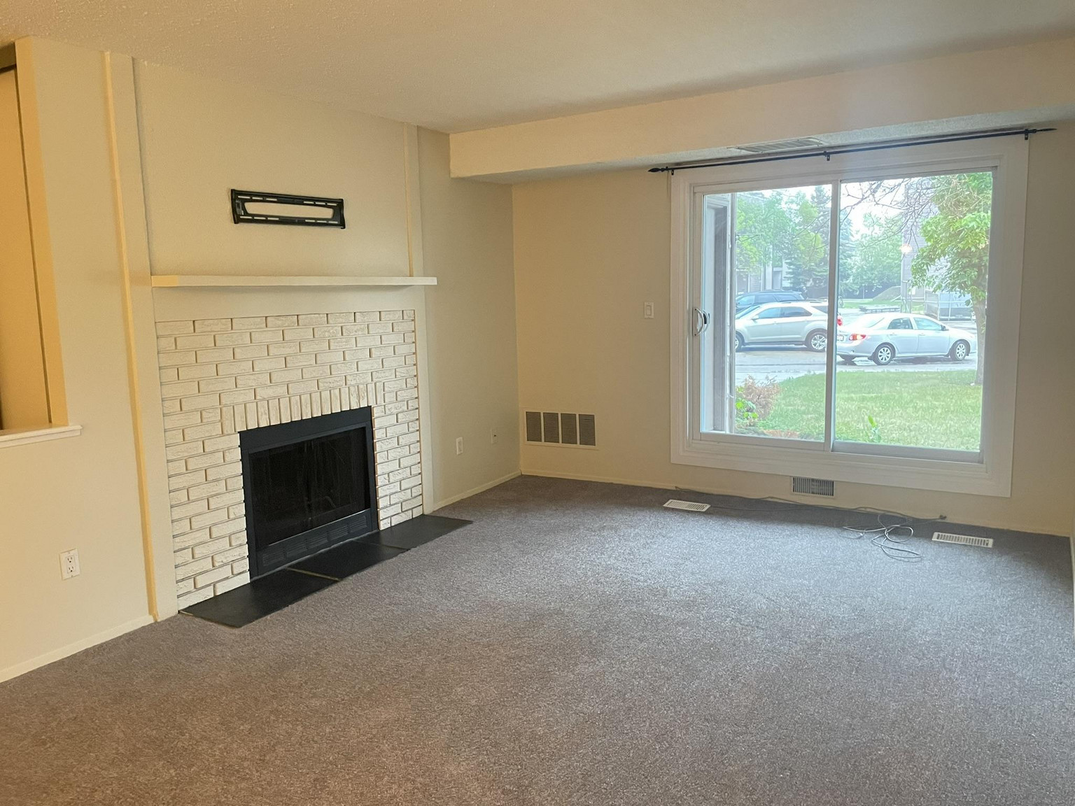 Acadia Terrace - Photo 32