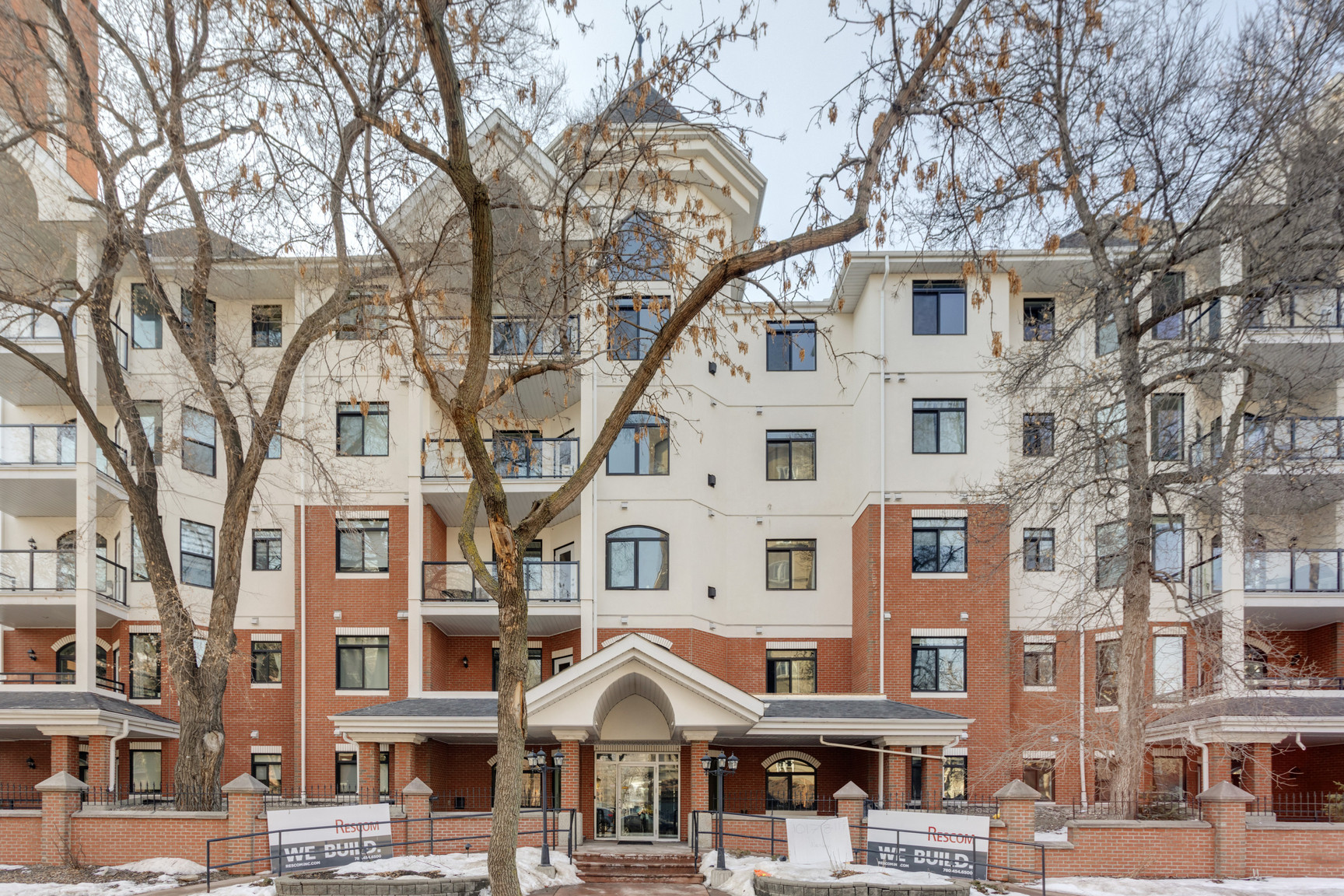 The Wesley - Photo 8
