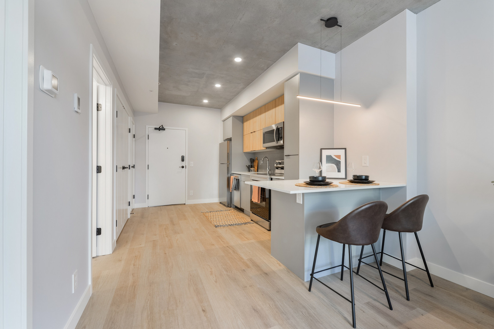 ONE12 Furnished and Unfurnished Suites - Photo 24