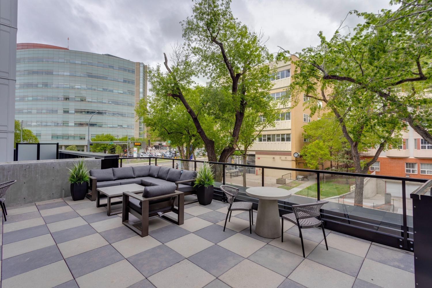 ONE12 Furnished and Unfurnished Suites - Photo 20