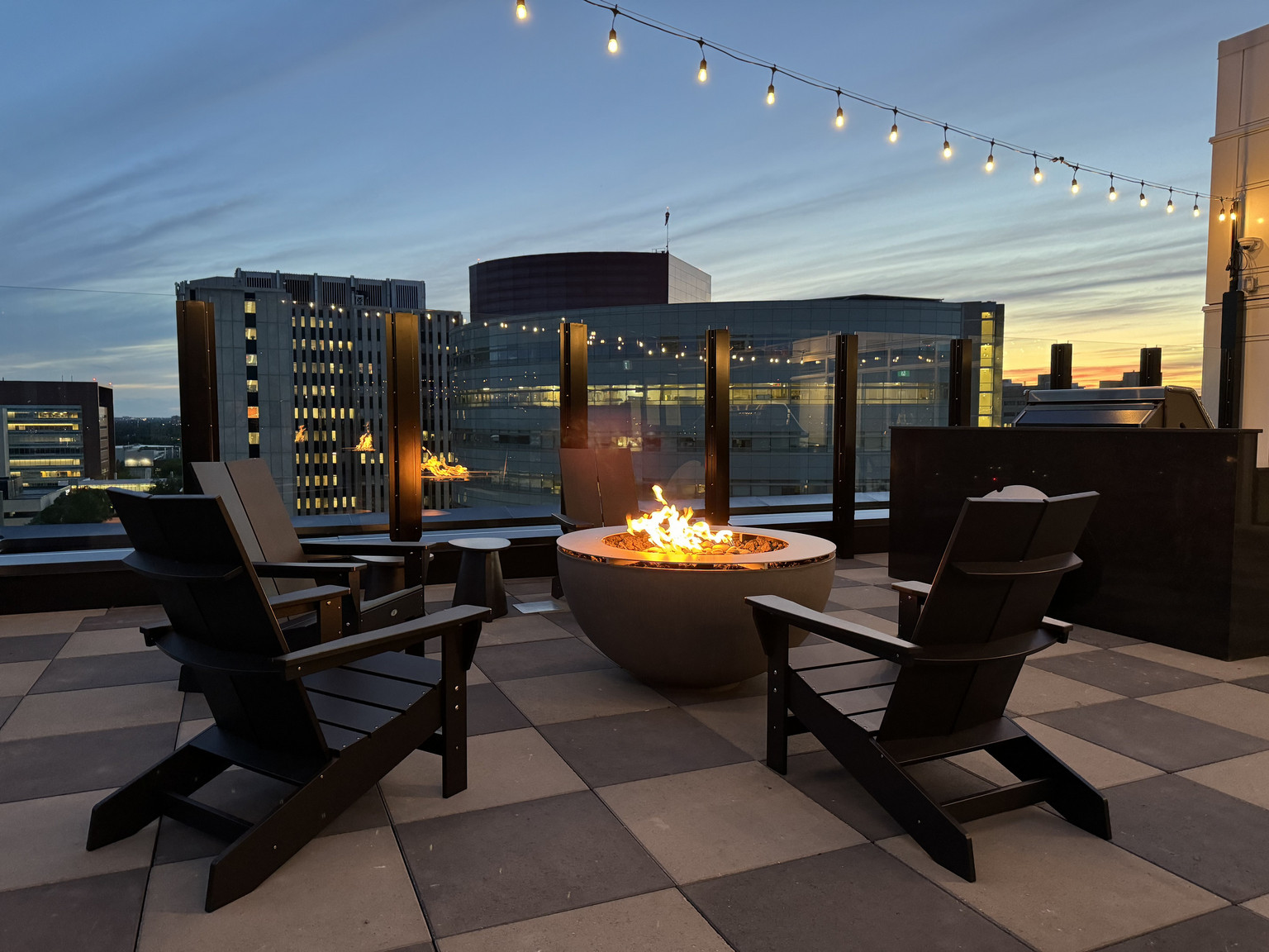 ONE12 Furnished and Unfurnished Suites - Photo 8