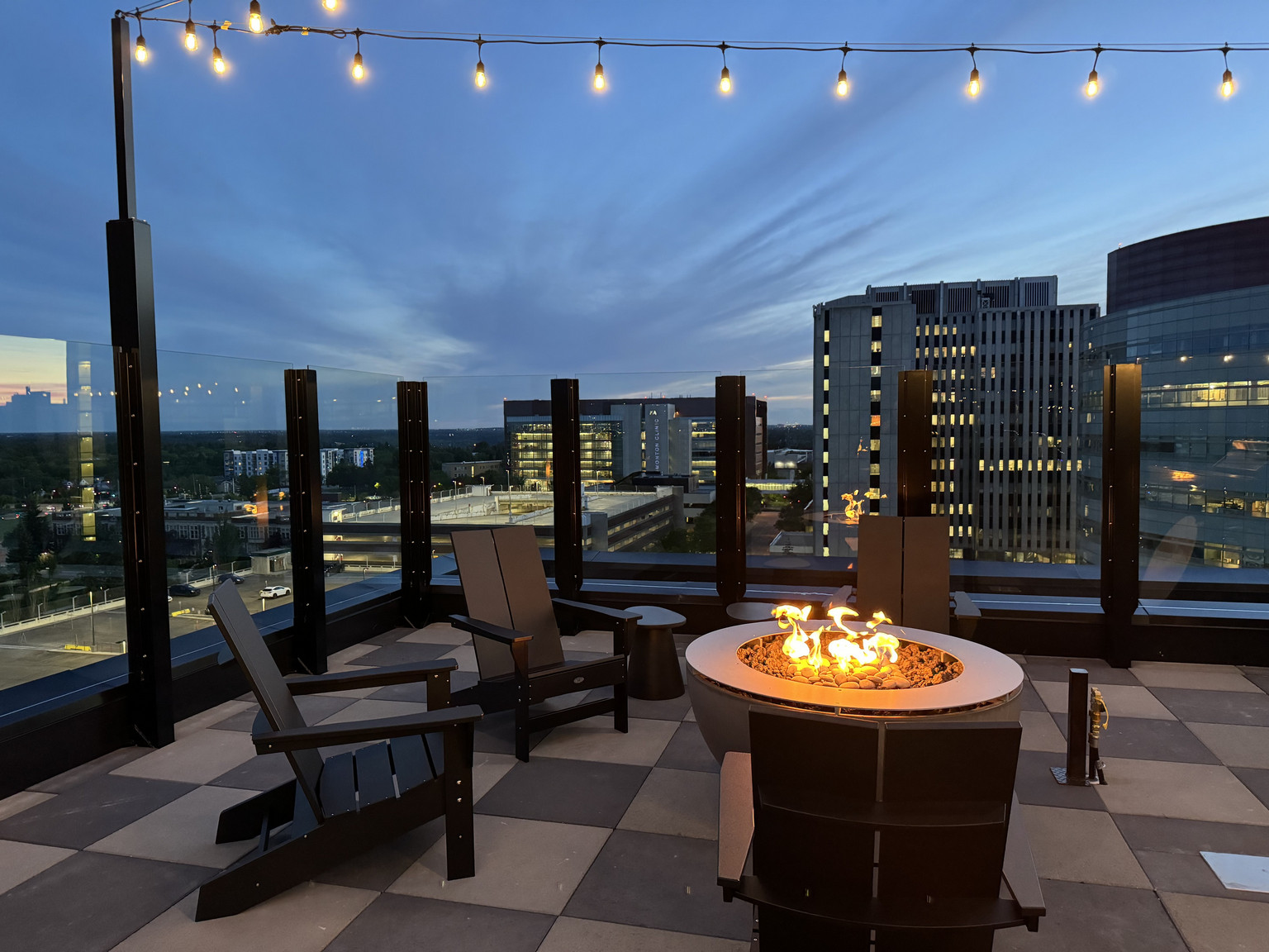 ONE12 Furnished and Unfurnished Suites - Photo 34