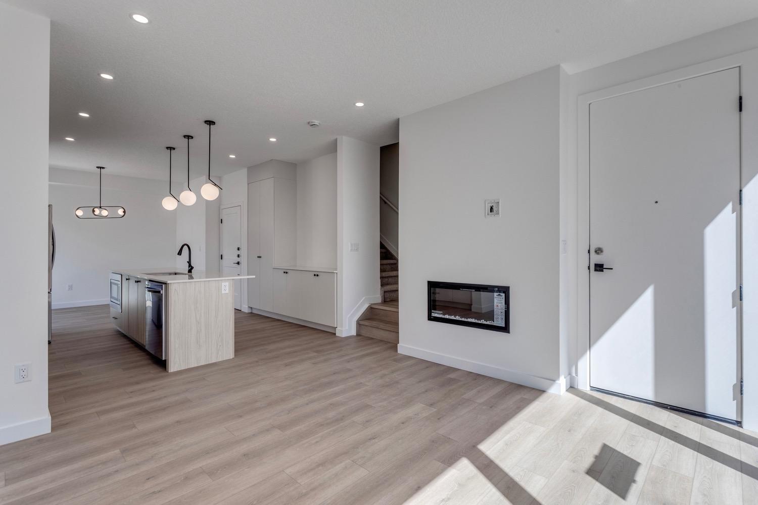Glenora 8 Plex - Photo 2