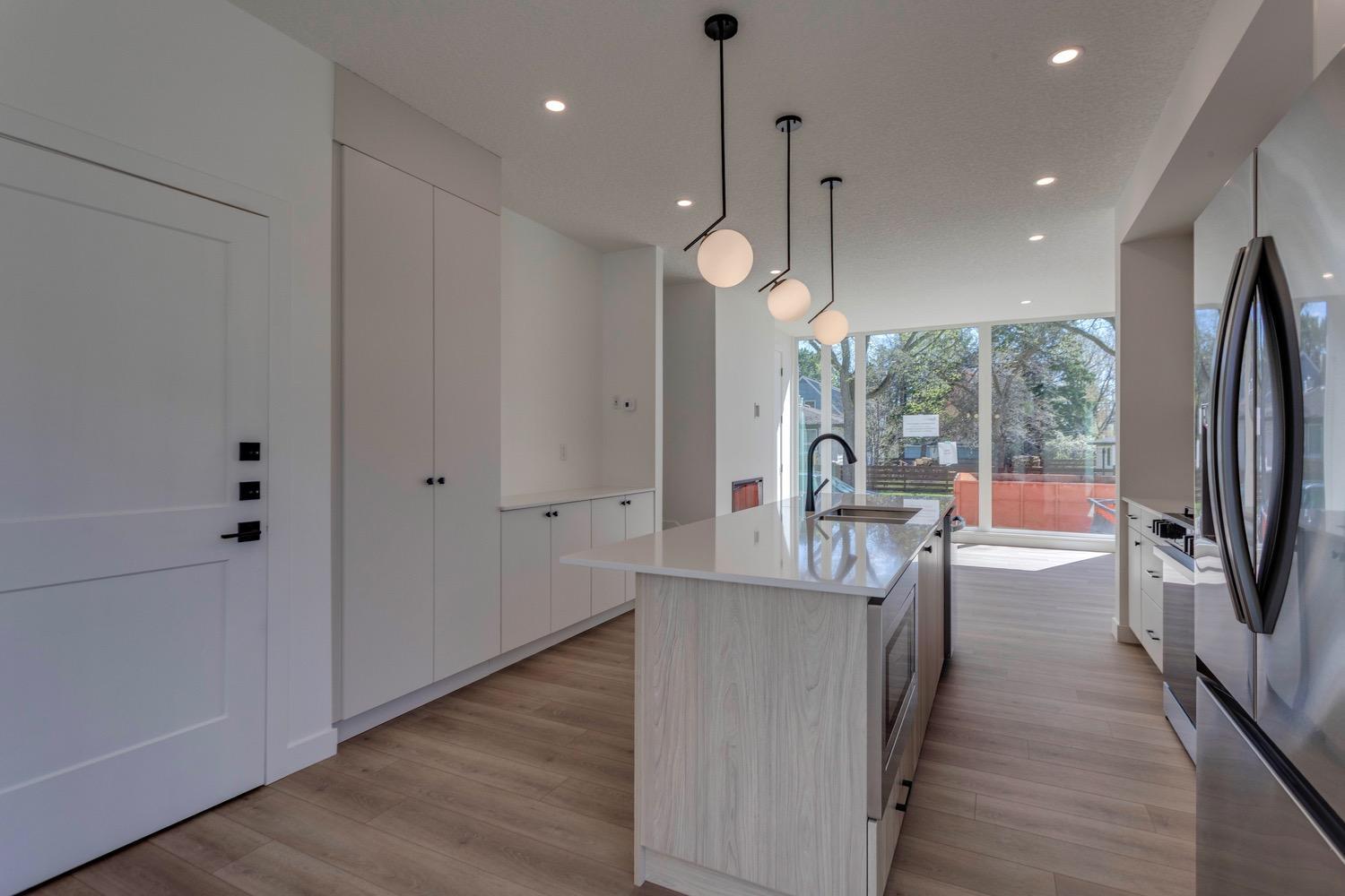 Glenora 8 Plex - Photo 9