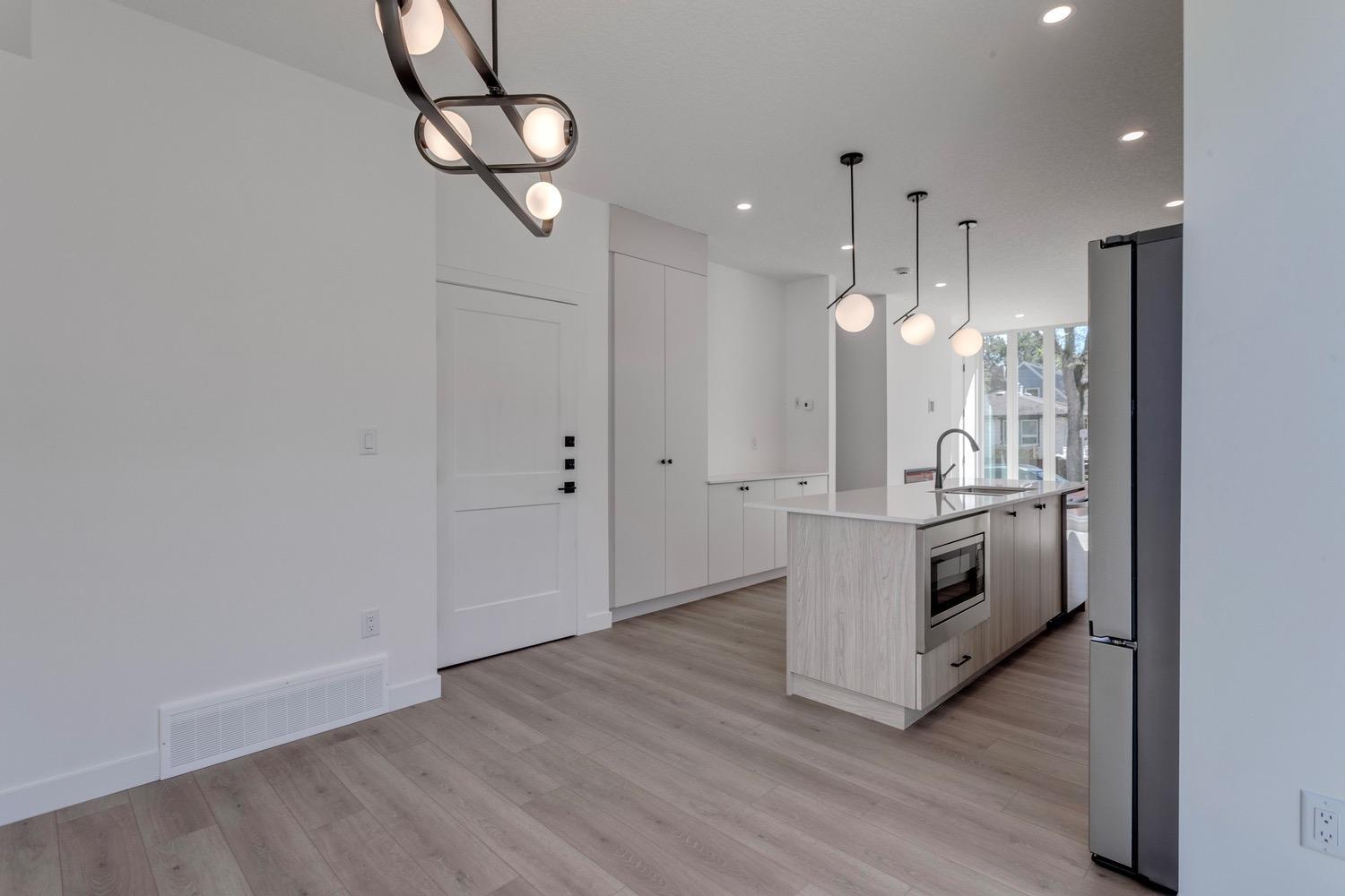 Glenora 8 Plex - Photo 13