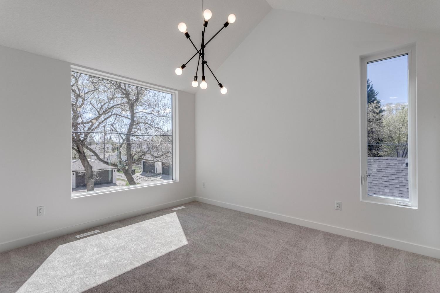 Glenora 8 Plex - Photo 15