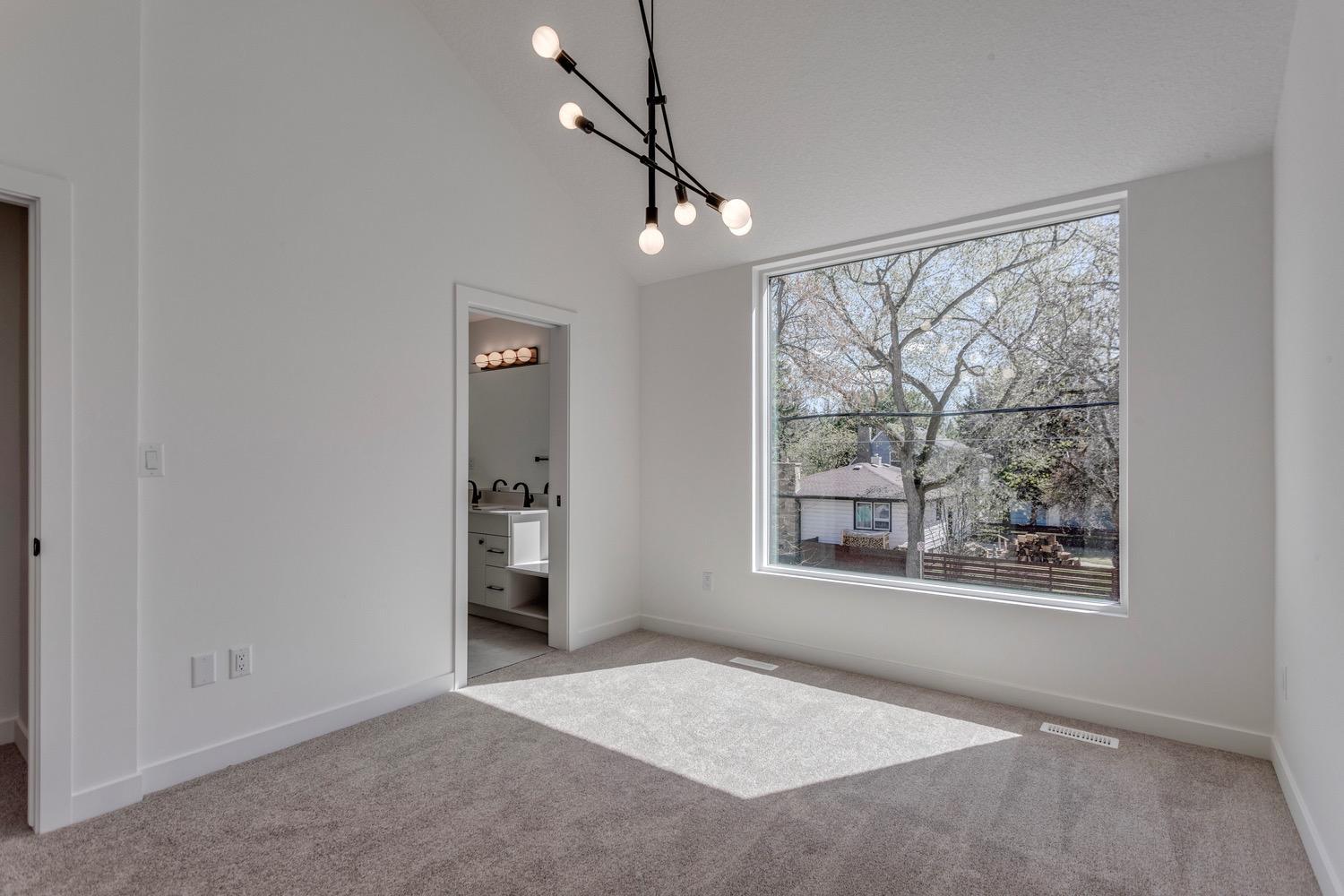 Glenora 8 Plex - Photo 16
